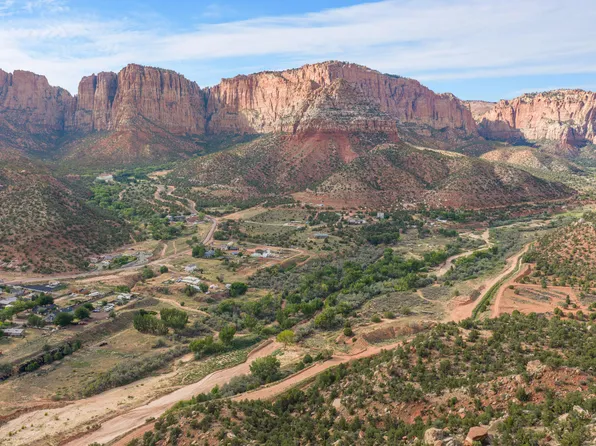 N West Ditch Bank Rd, Hildale, UT 84784