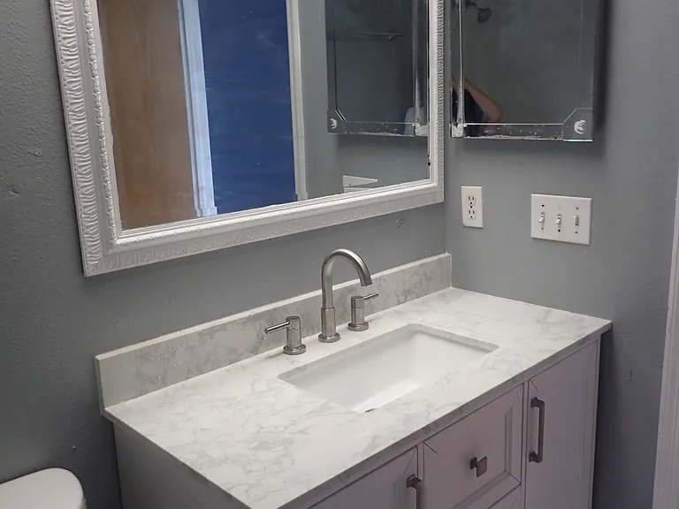 3RD FLOOR BATH