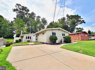 12011 Galena Rd, Rockville, MD 20852