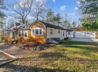 185 Stillwater Rd, Smithfield, RI 02917