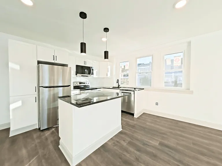 4223 Manayunk Avenue — Photo 14