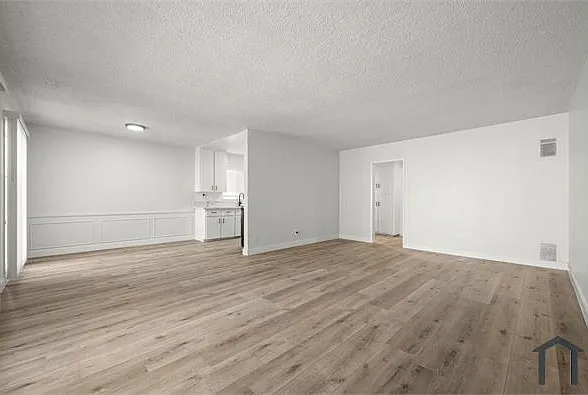 3878 Potomac Ave #11 — Photo 11