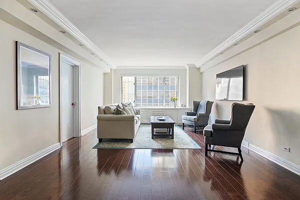 Sold by Compass | media 1