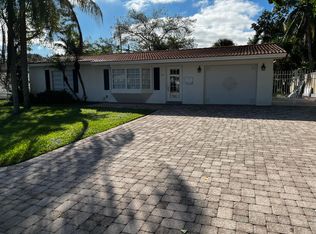 712 NW 7th Dr, Boca Raton, FL 33486