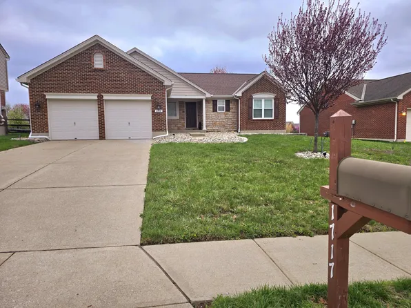 1717 Bingham Cir, Hebron, KY 41048