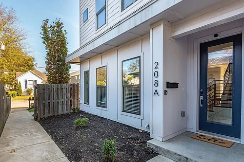 208 Myrtle St #1A Photo 1