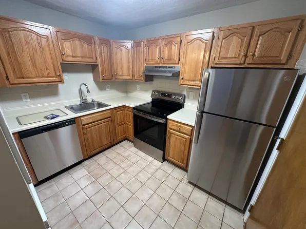 (undisclosed Address), Newton, MA 02466