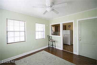 3rd image of 1841 Hubbard St #1