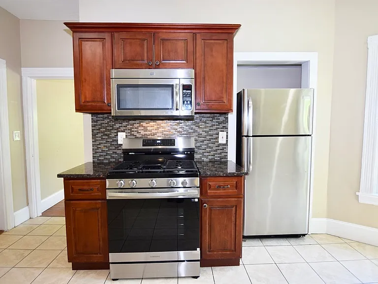 198 Reed St #1 — Photo 18