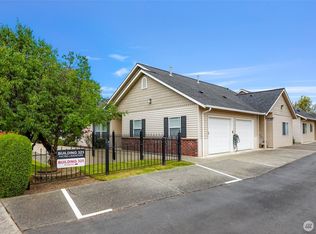 Courtyard Gardens Condo, Mount Vernon, WA 98273