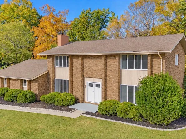 2616 Suffolk St, Kingsport, TN 37660