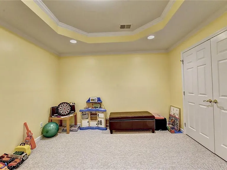 645 Falls Bay Ct — Photo 73