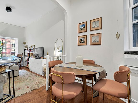 5th image of 38 Morton St APT 1B