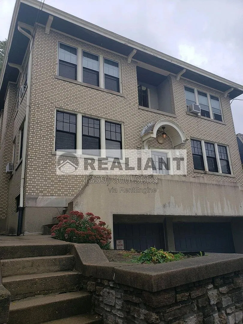 1 bed, 1.0 bath, $1,095 — Photo 1