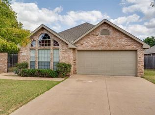 5003 Pawnee Ptwy, Wichita Falls, TX 76310