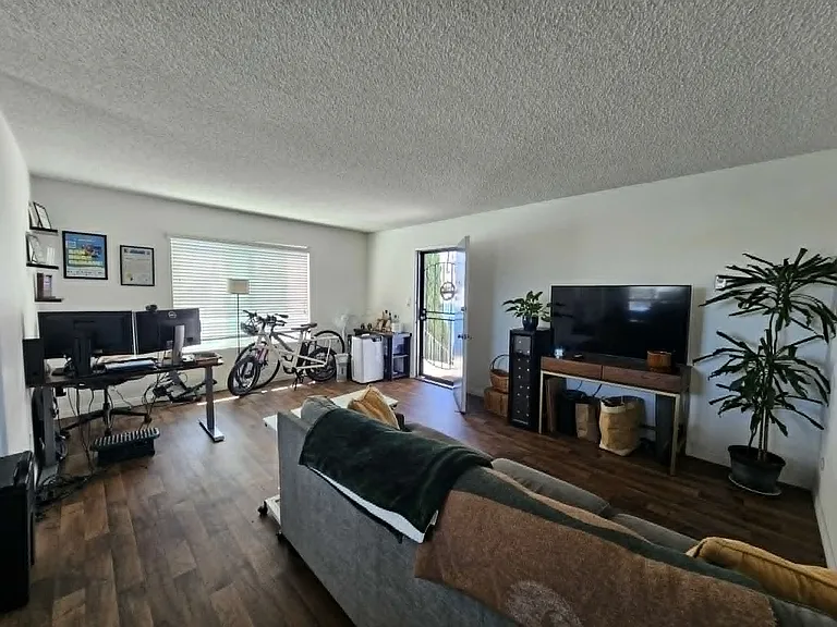 3172 Adams Ave — Photo 1