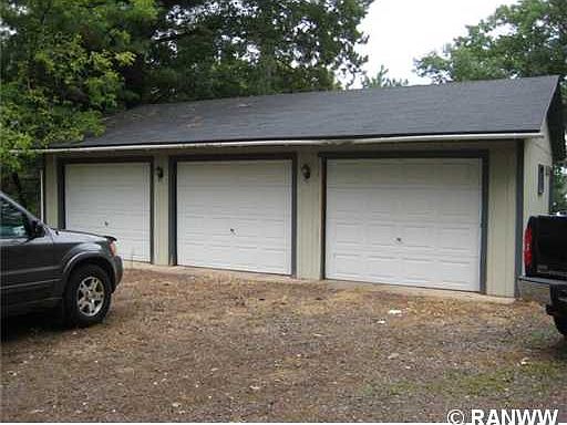 2nd image of 10842 N Wisconsin Drive