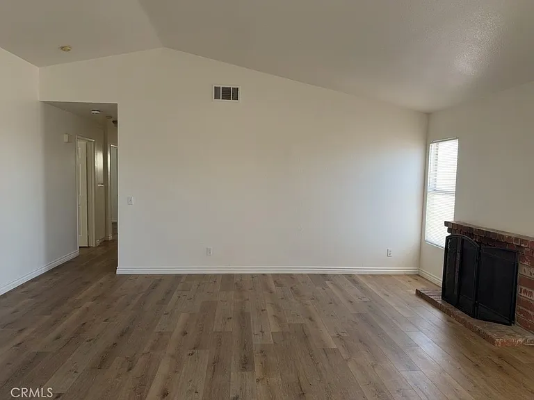 11028 Pemberton Way — Photo 5