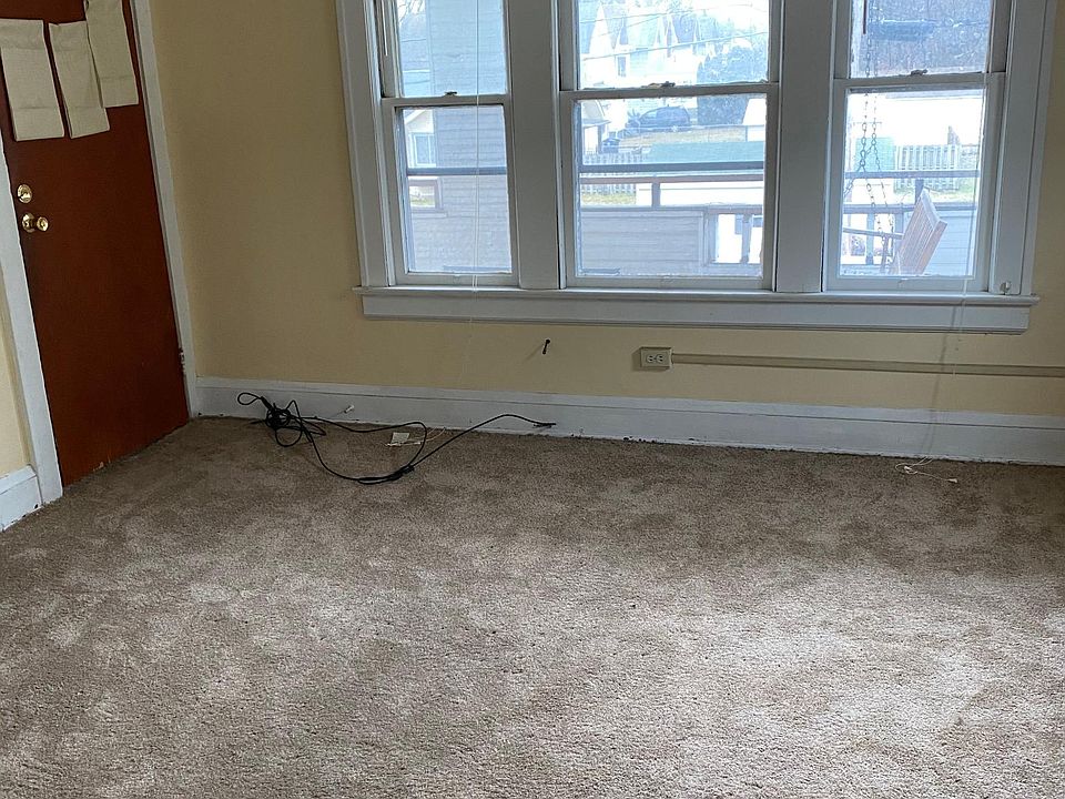1st image of 667 Dorothy Ave APT 3