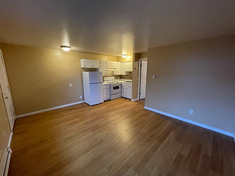 14332 32nd Ave NE #C — Photo 6