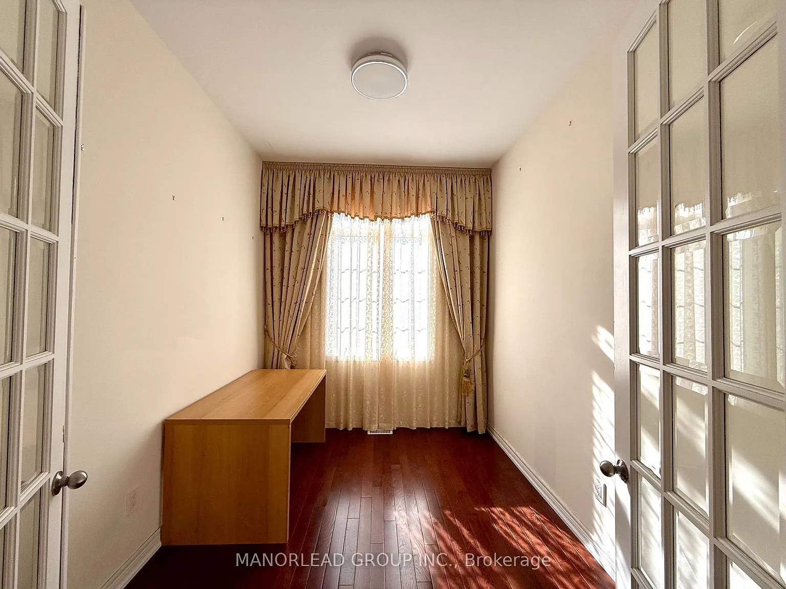 5 bed, $5,000 — Photo 3