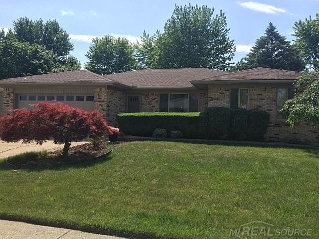 1st image of 43433 Hillcrest Dr