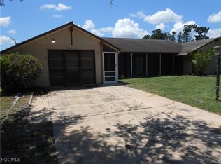 1406 Alwynne Dr S, Lehigh Acres, FL 33936