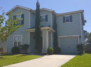 450 Silky Leaf Dr, Houston, TX 77073