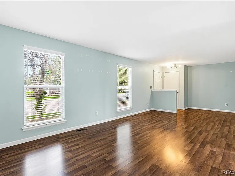 4418 S Argonne Way — Photo 6