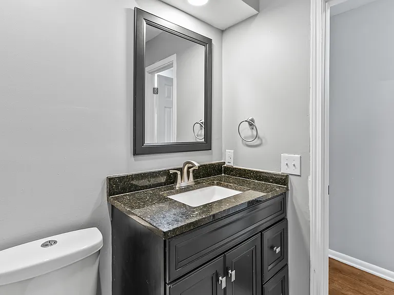 4505 Bancroft St — Photo 15