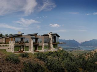 1248 N Maple Ridge Rd, Huntsville, UT 84317