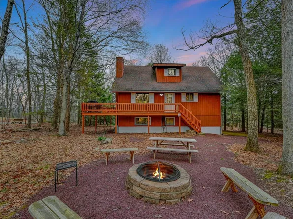 28 Mountain View Dr, Jim Thorpe, PA 18229