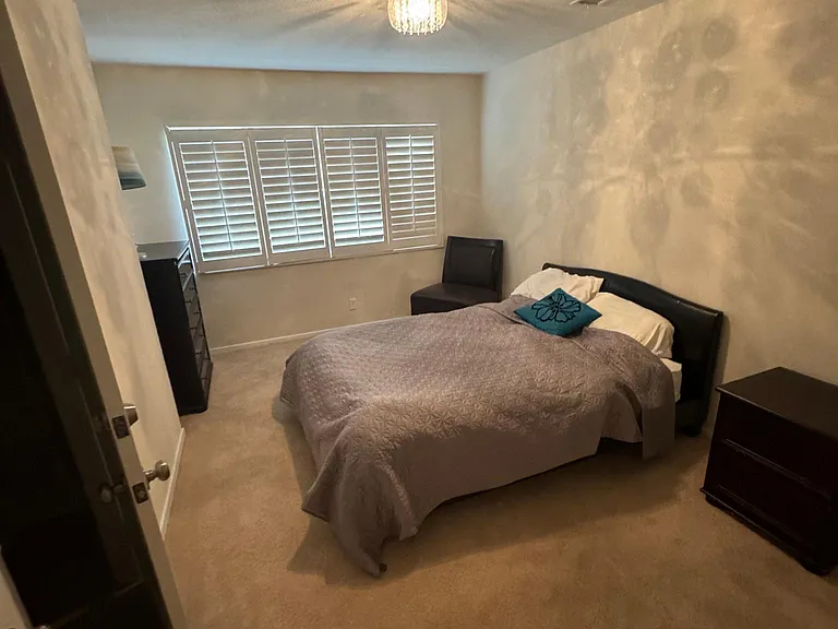 4263 Mooncrest Pl — Photo 14