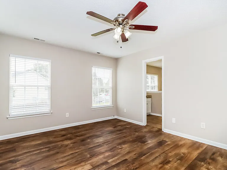 2203 Pimpernel Rd — Photo 12