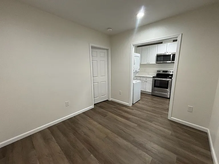 3 Bedroom 2 Bath Home — Photo 4