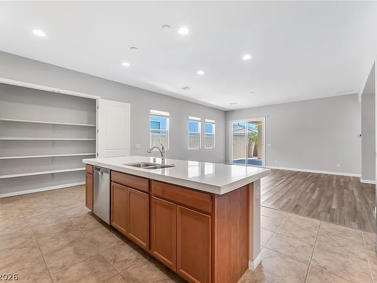 4748 N Calming Garden St — Photo 6