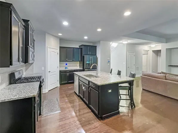 3341 Wolf Club Ln SW, Atlanta, GA 30349