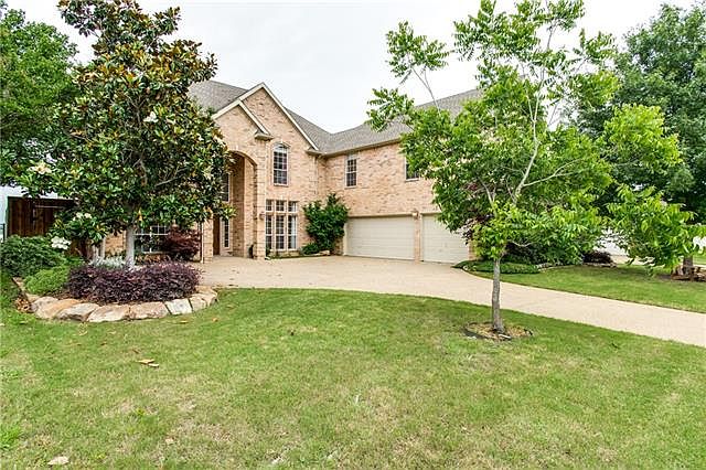 1st image of 1705 Lakeland Park Dr