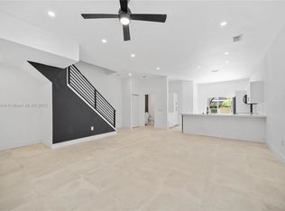 2414 SE 21st St, Homestead, FL 33035
