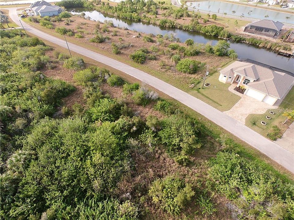 1st image of 15117 Leipzig Cir
