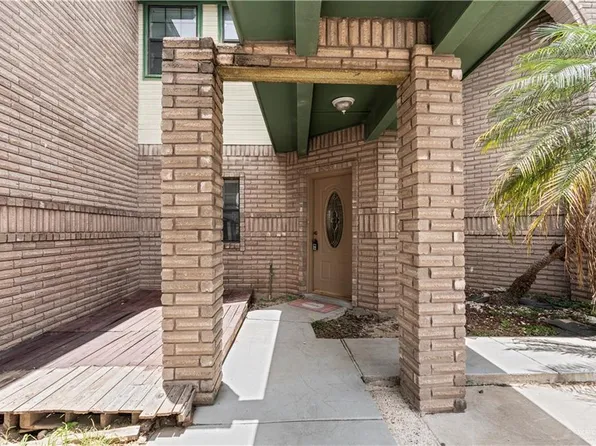 2606 Charleston Ln, Pharr, TX 78577