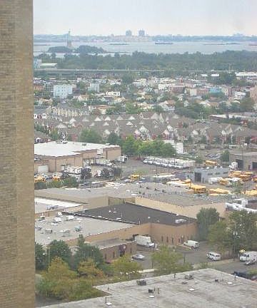 5th image of 50 Baldwin Ave Unit 1004