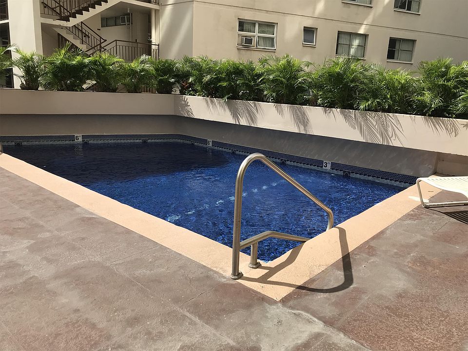 2nd Floor Pool