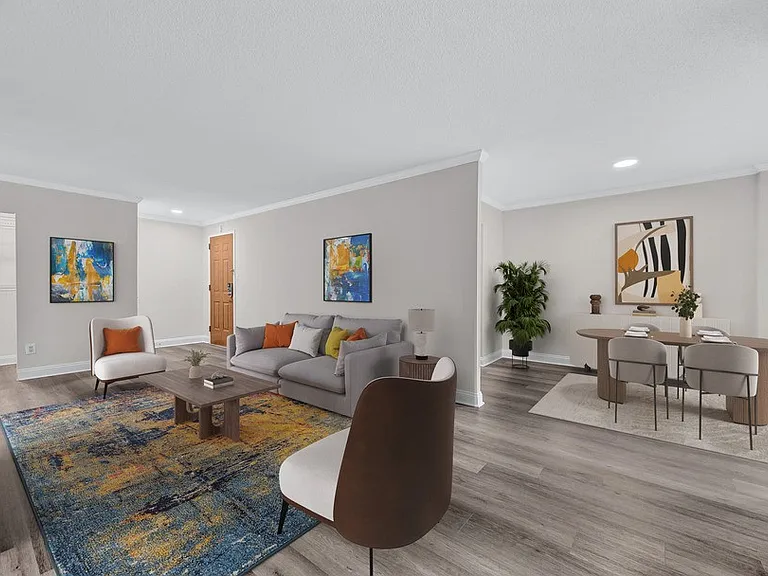 Middlebrooke Apartments — Photo 5