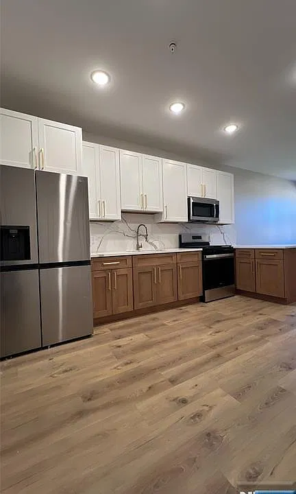 17-19 Wickham St #402