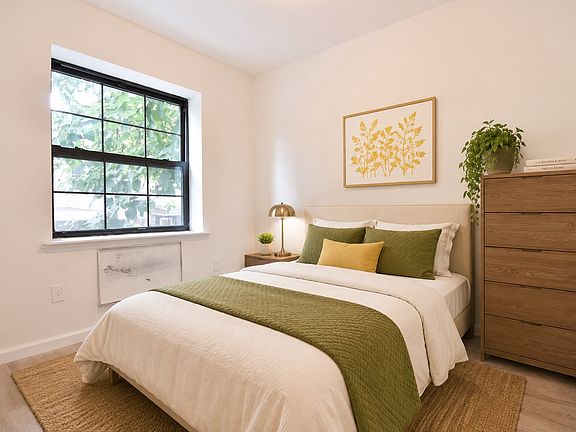 5th image of 1355 Plimpton Ave Floor 3