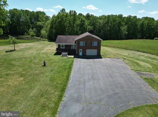 63 Rollins Ford Rd, Amissville, VA 20106