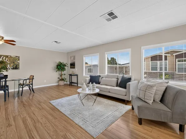 144 Holm Rd Spc 14, Watsonville, CA 95076