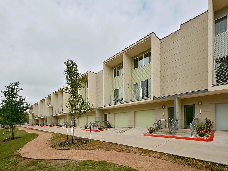 1st image of 604 N Bluff Dr Unit 118