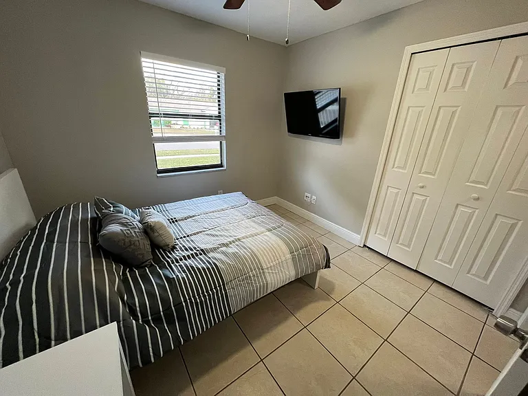 2996 Notre Dame Dr — Photo 8
